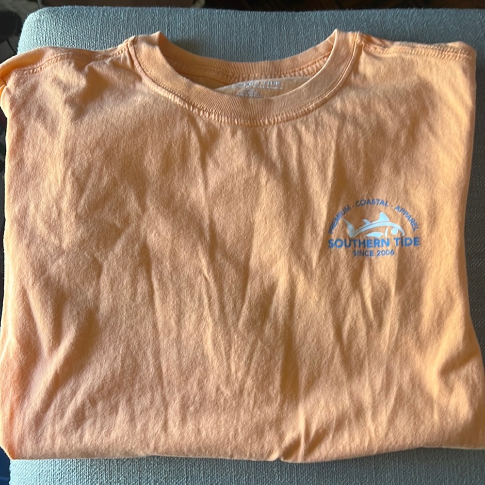 Youth large Southern Tide tee